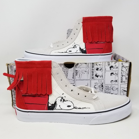 Vans Other - Vans Sk8 Hi Moc Peanuts Dog House Men's size 8.5